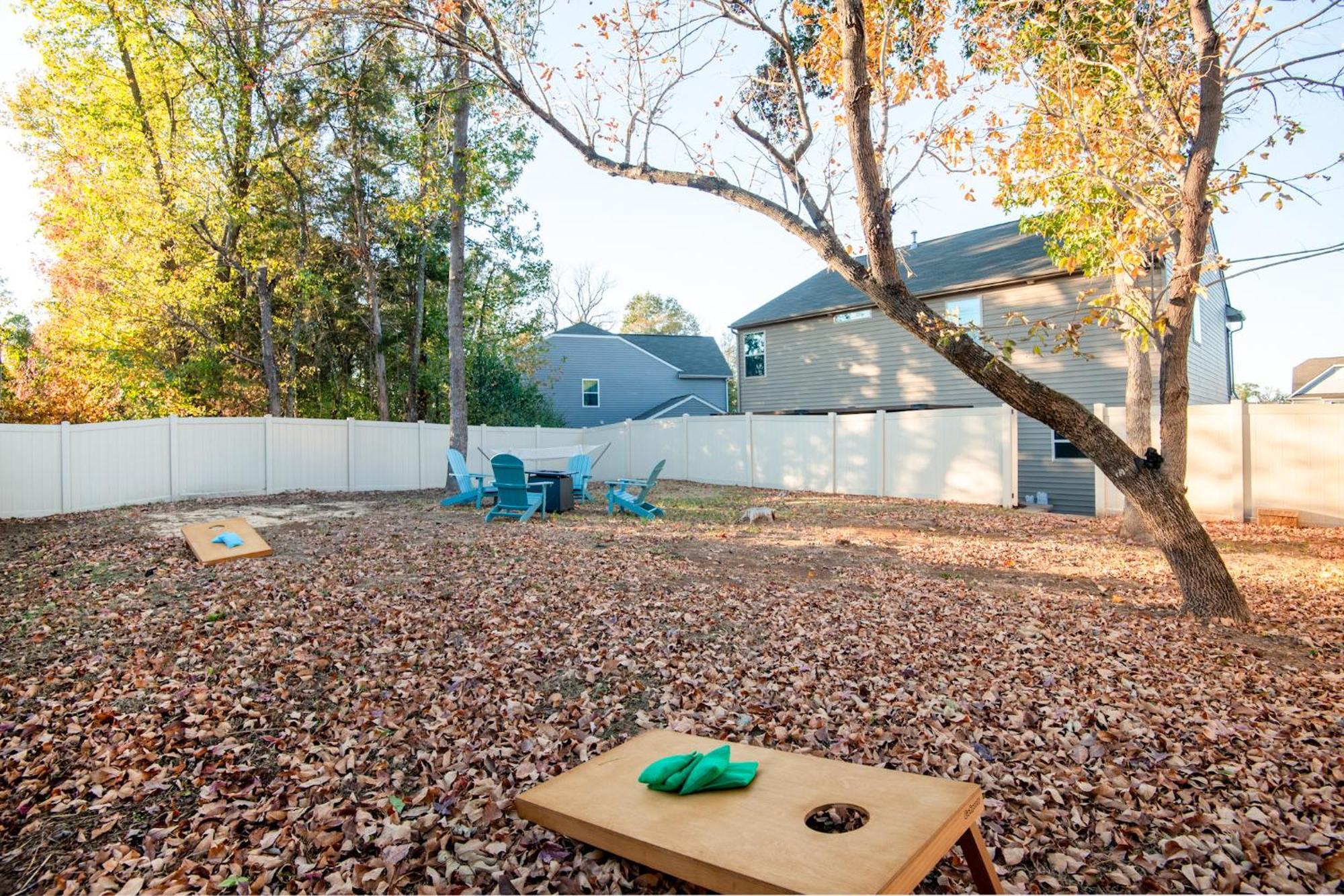 夏洛特Near Clt Airport - 4Bd - Backyard - Balcony别墅 外观 照片